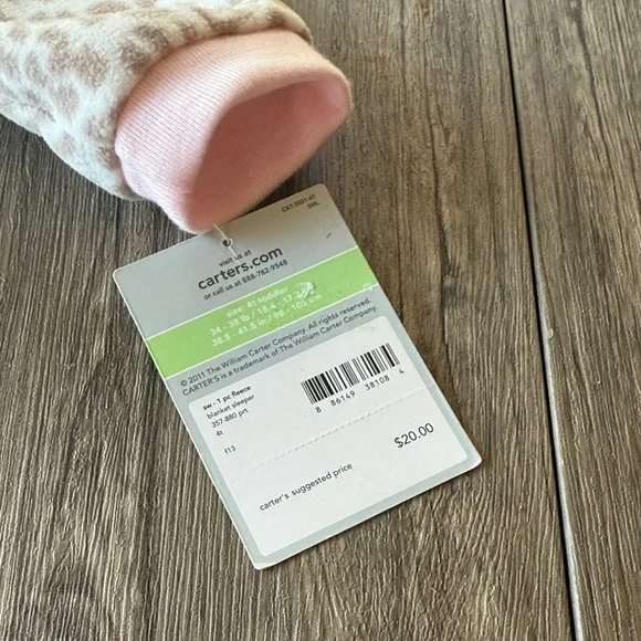 Carters - Picture 3 of 4